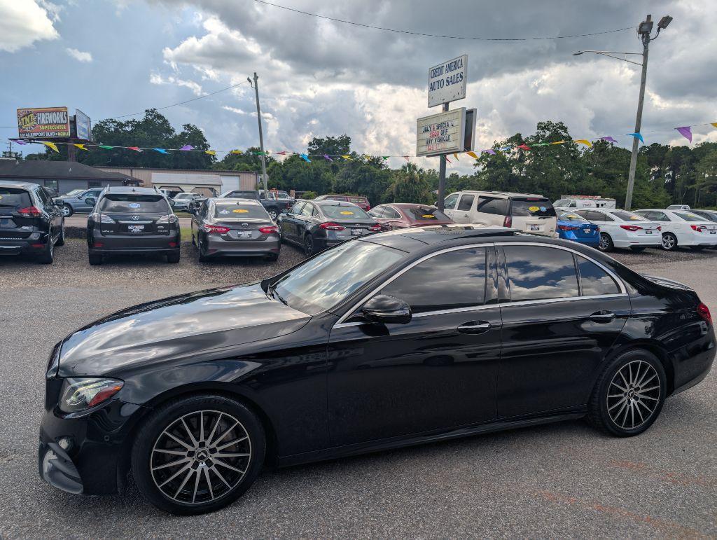 2017 Mercedes-Benz E-Class Image 2