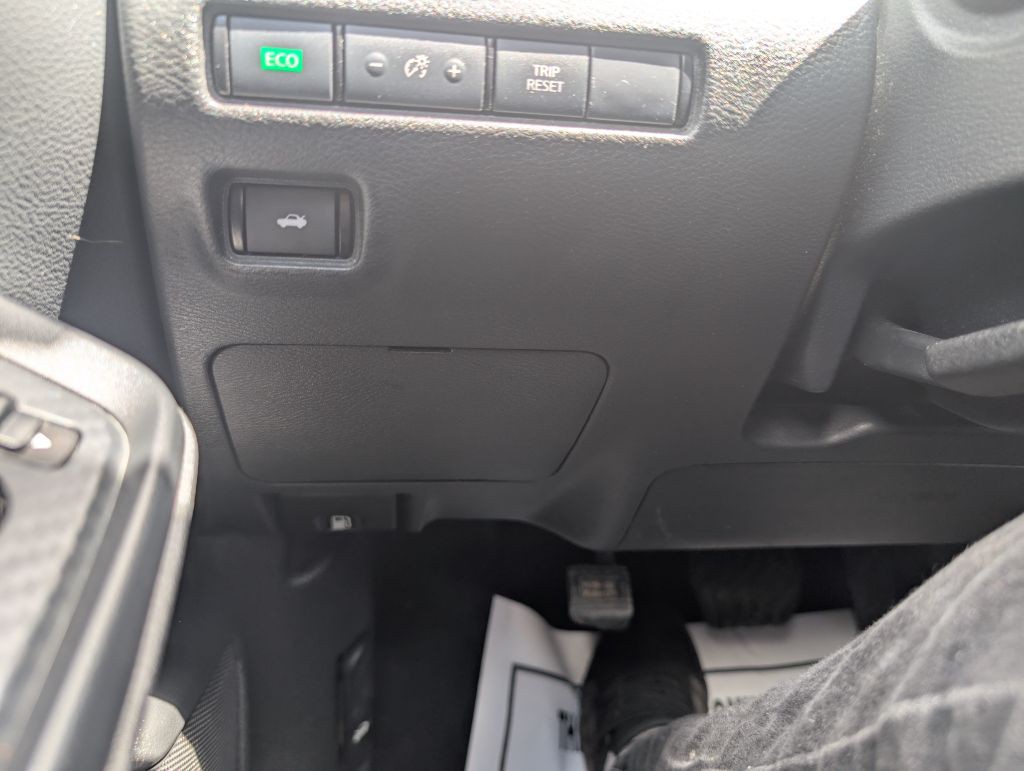 2022 Nissan Sentra Image 7