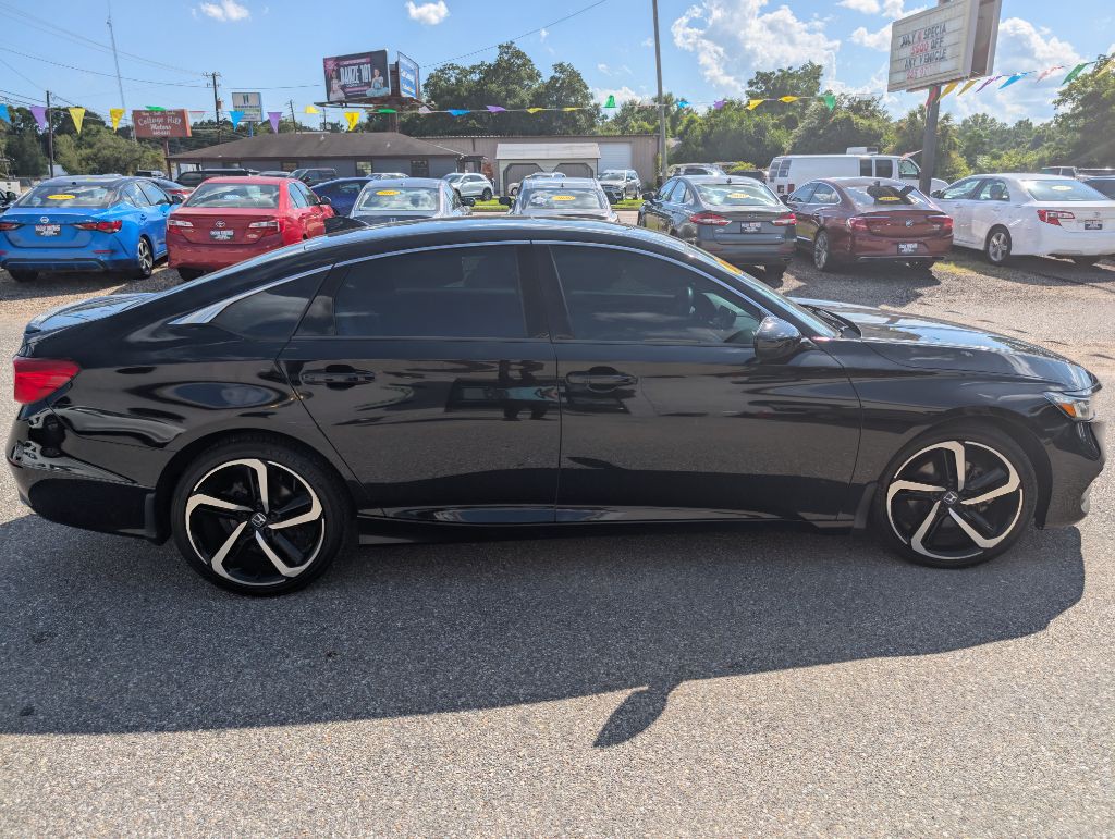2020 Honda Accord Image 2