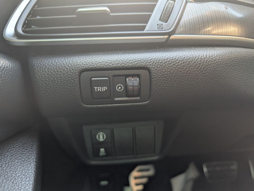 2020 Honda Accord Image 11