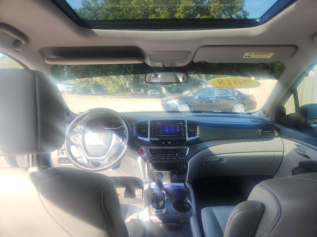 2018 Honda Pilot Image 8