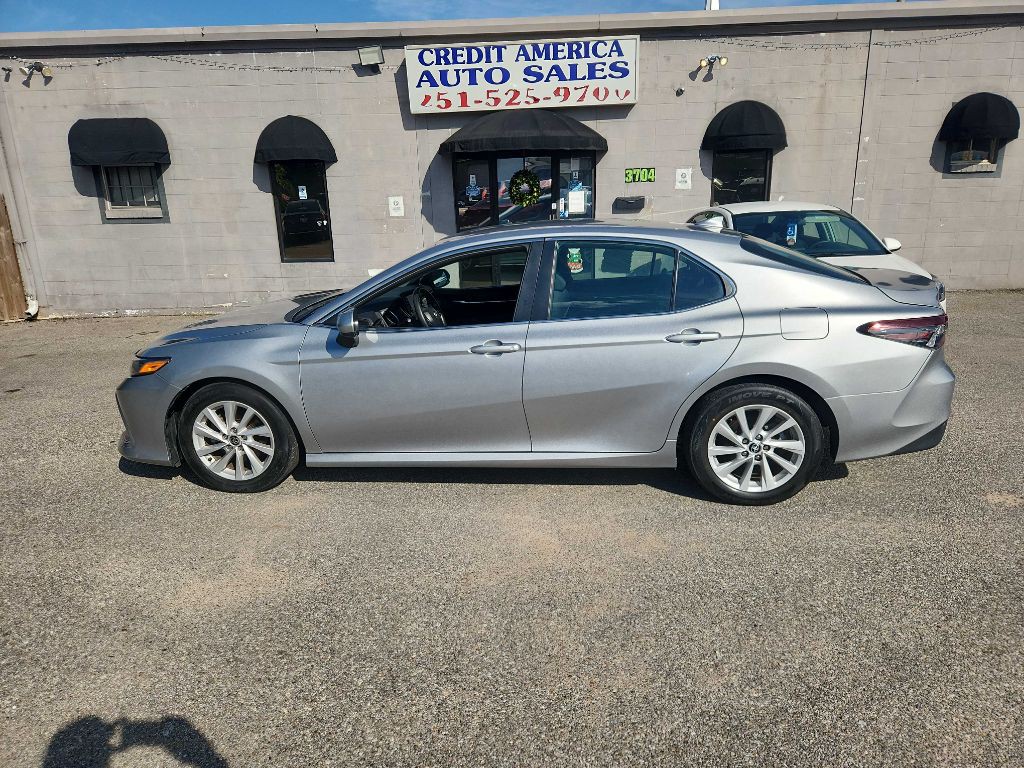 2021 Toyota Camry Image 1