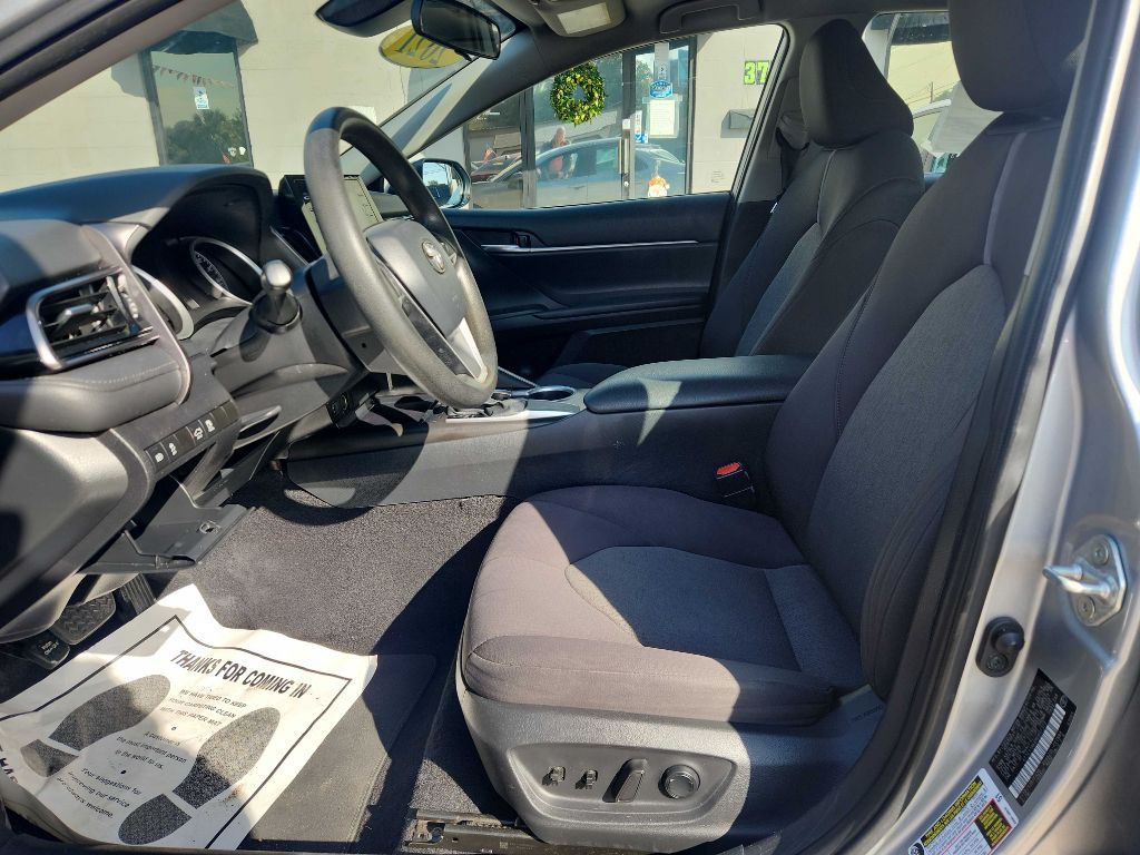 2021 Toyota Camry Image 5