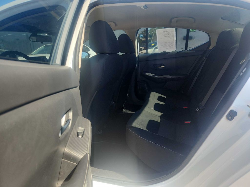 2021 Nissan Sentra Image 6