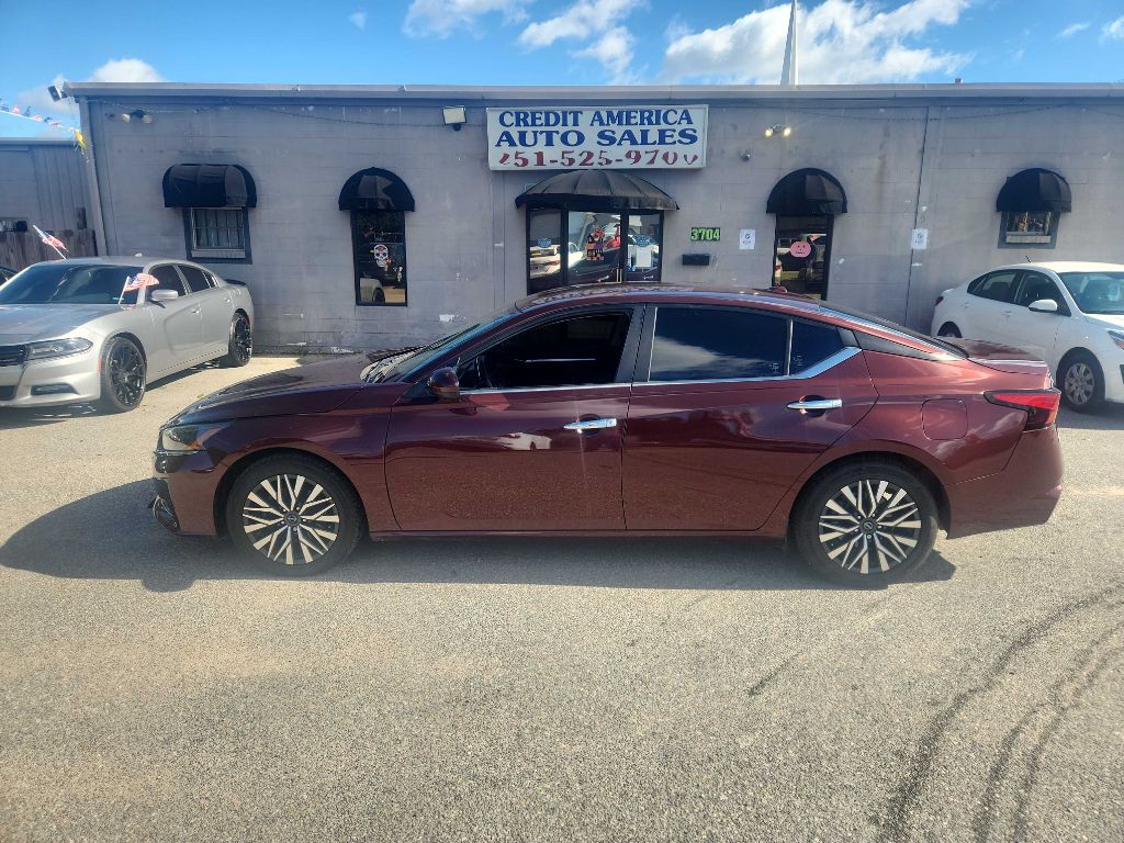 2023 Nissan Altima Image 4