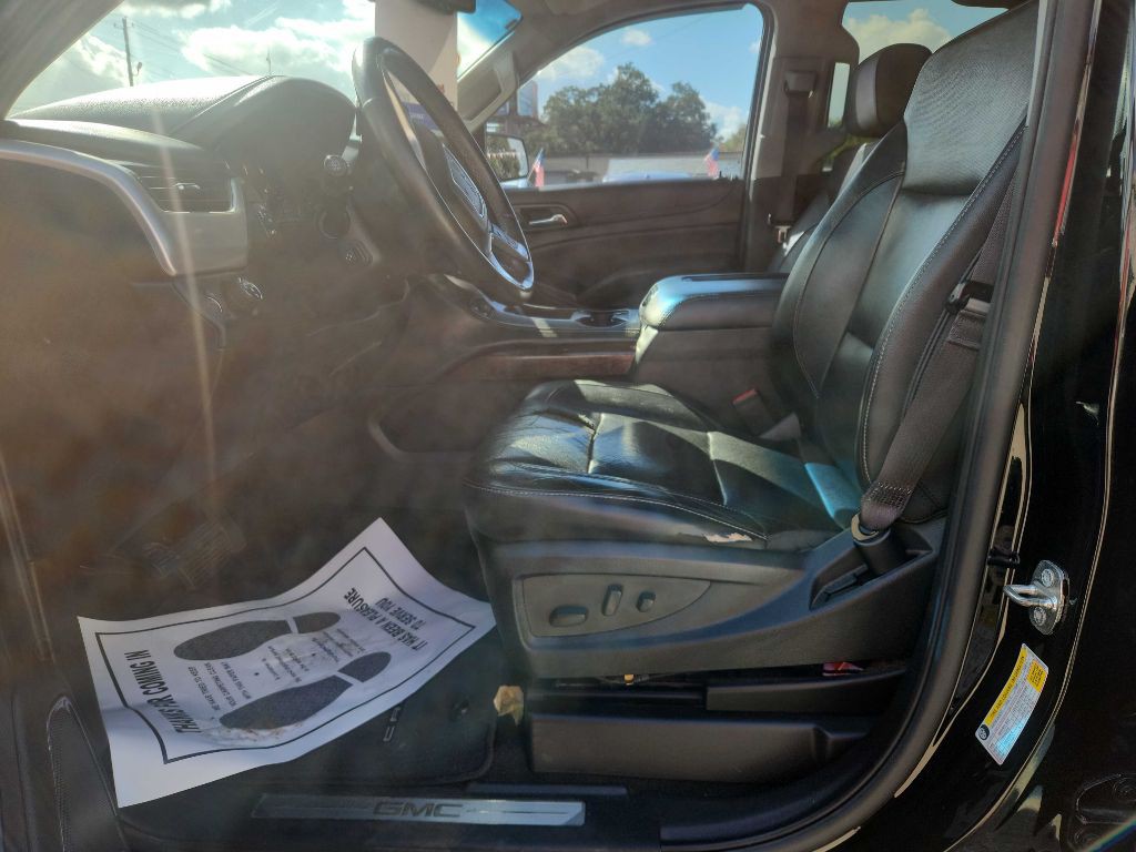 2017 GMC Yukon Image 5