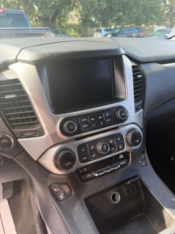 2017 GMC Yukon Image 8