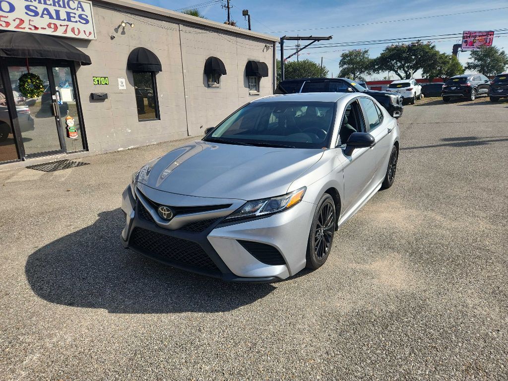 2020 Toyota Camry Image 2