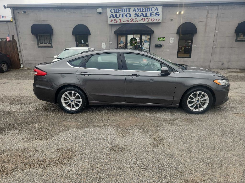 2020 Ford Fusion Image 4