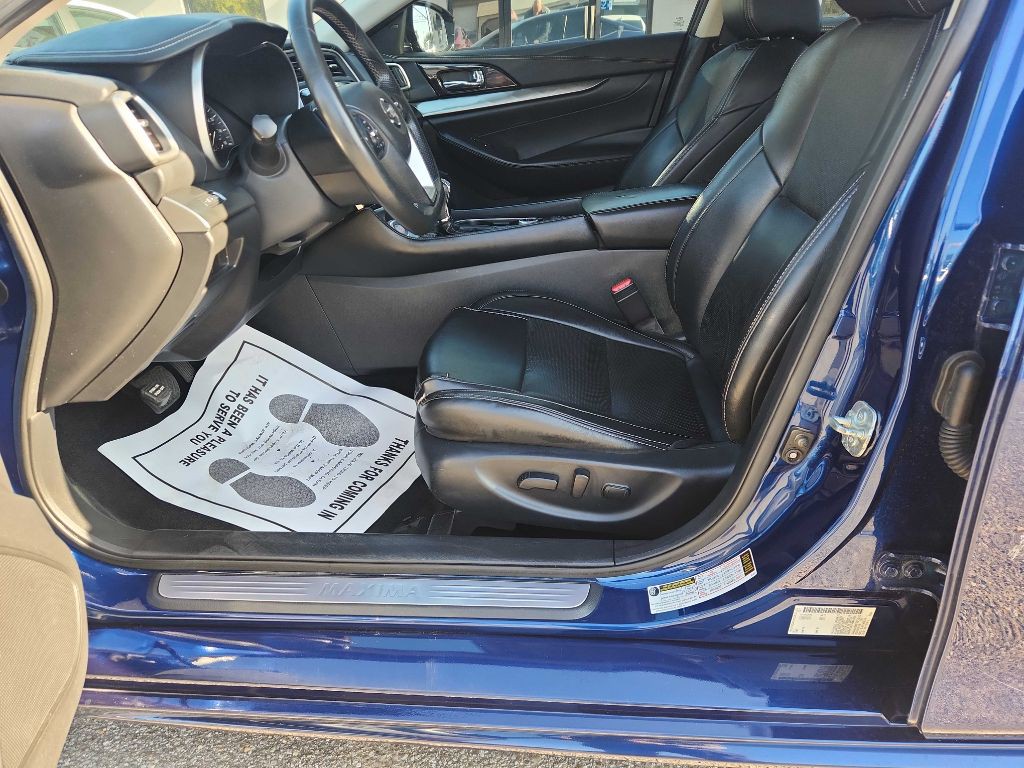 2021 Nissan Maxima Image 5