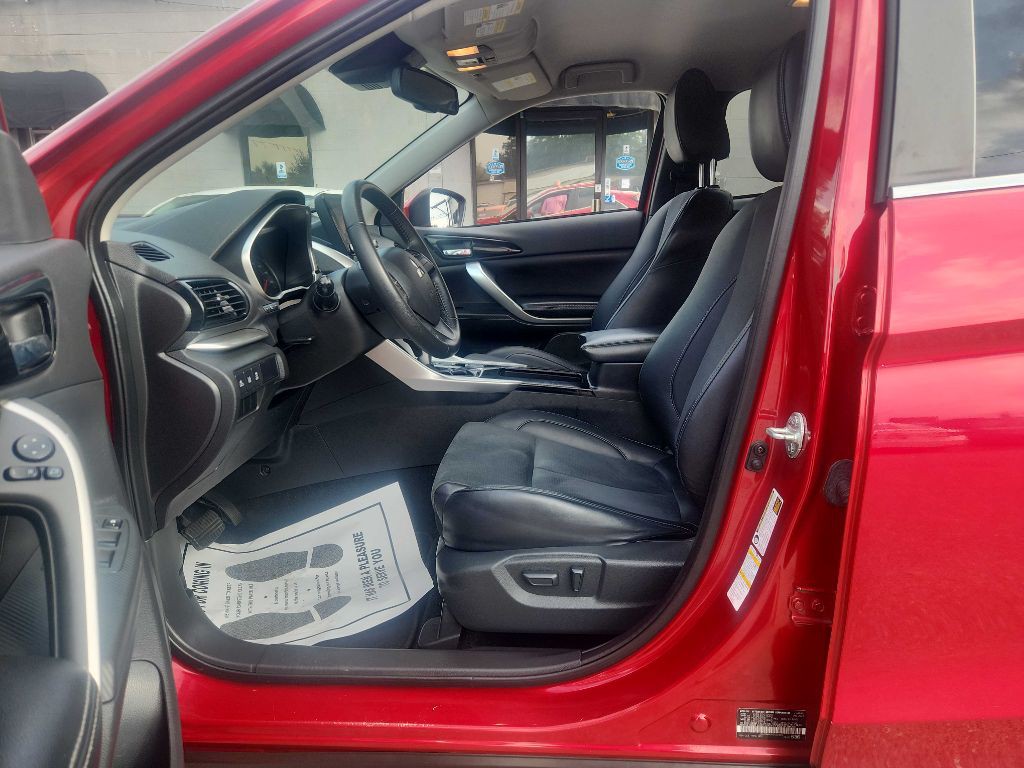 2022 Mitsubishi Eclipse Image 5