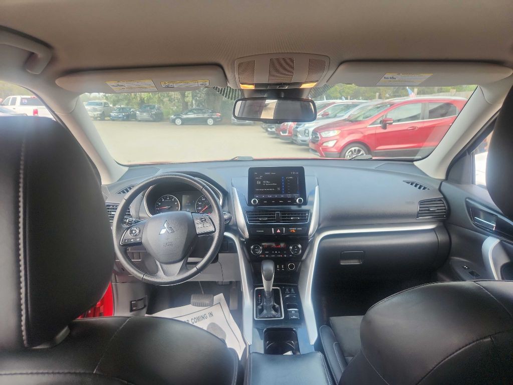 2022 Mitsubishi Eclipse Image 7