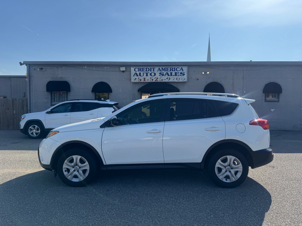 2015 Toyota Rav4 Image 1