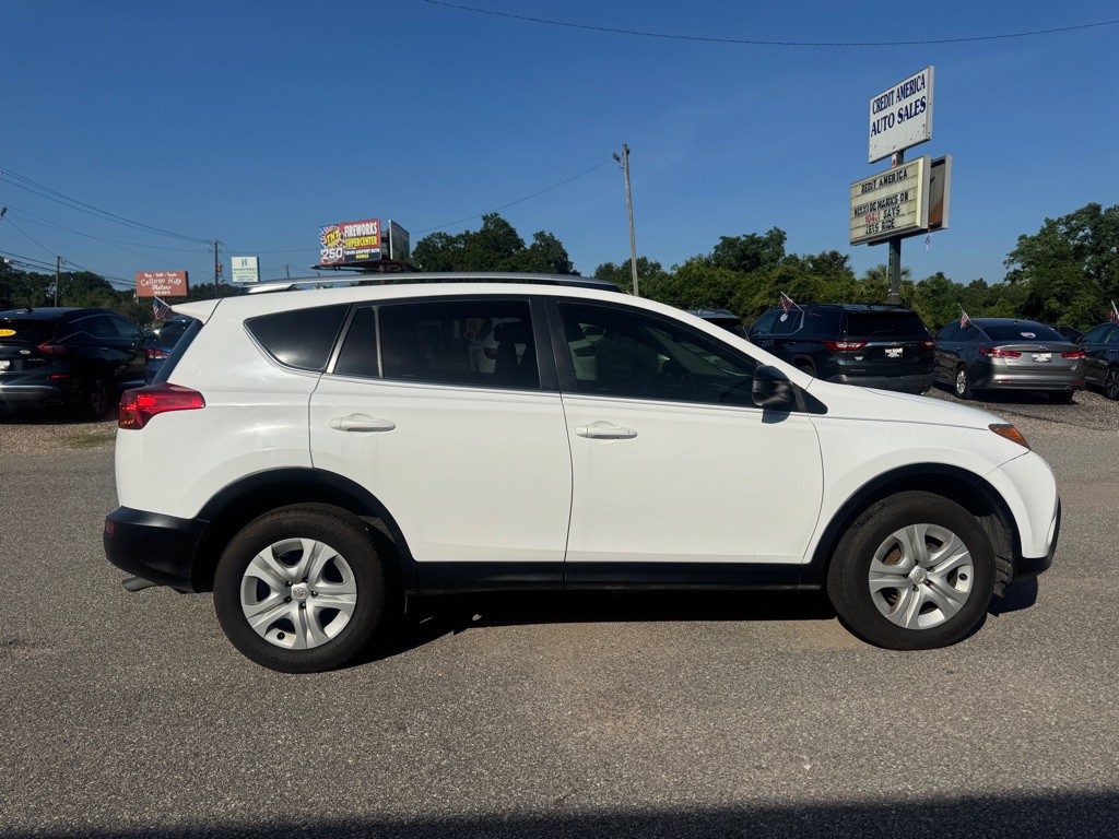 2015 Toyota Rav4 Image 3