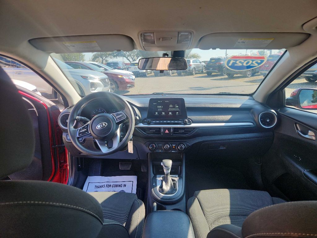 2021 Kia Forte Image 7