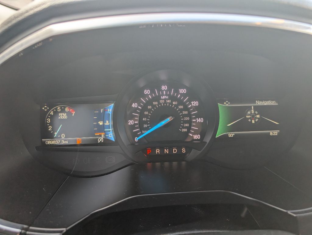 2020 Ford Edge Image 8