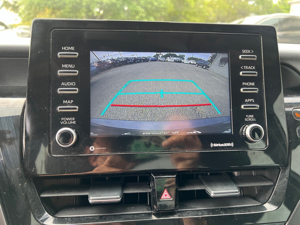 2021 Toyota Camry Image 10