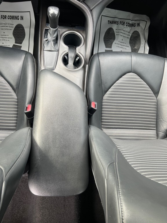 2021 Toyota Camry Image 11