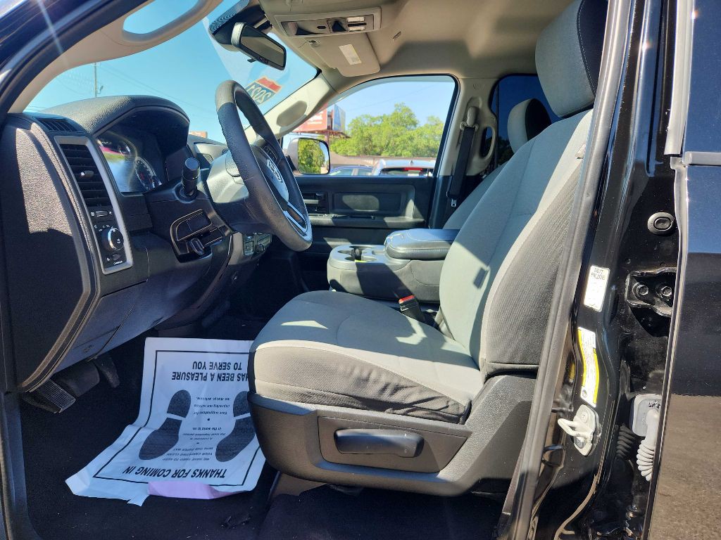 2021 RAM 1500 Image 5