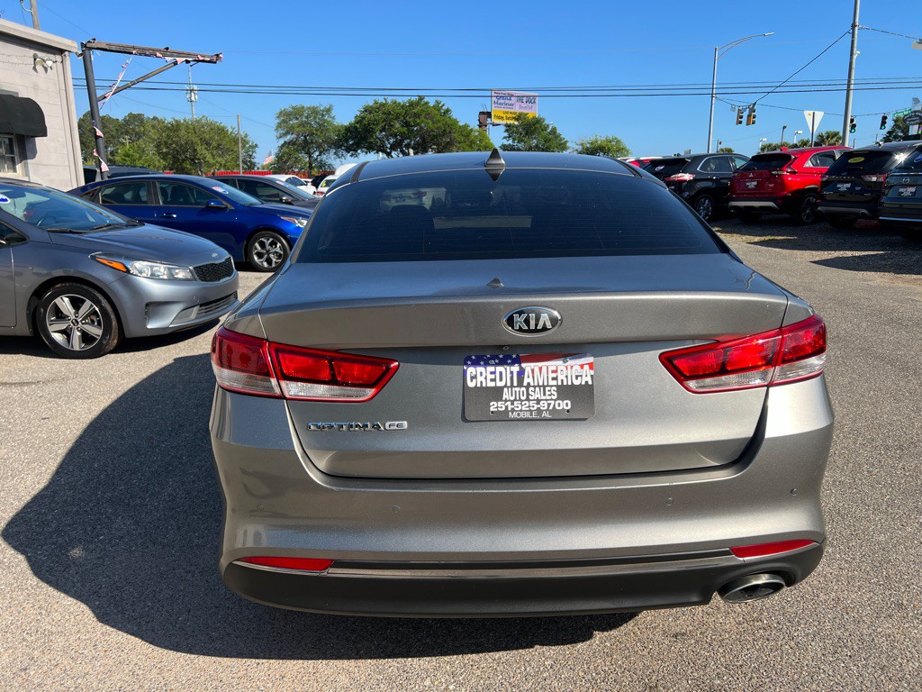 2018 Kia Optima Image 3