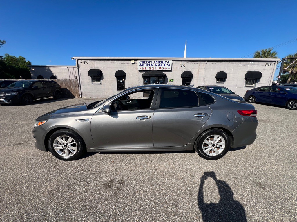 2018 Kia Optima Image 4