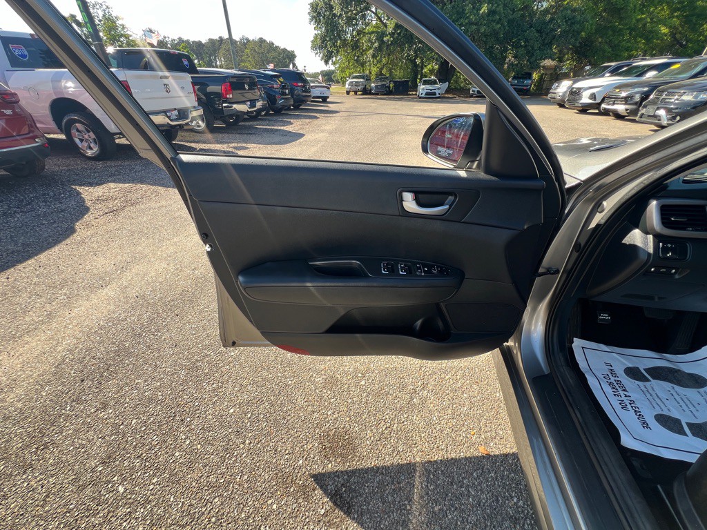 2018 Kia Optima Image 5