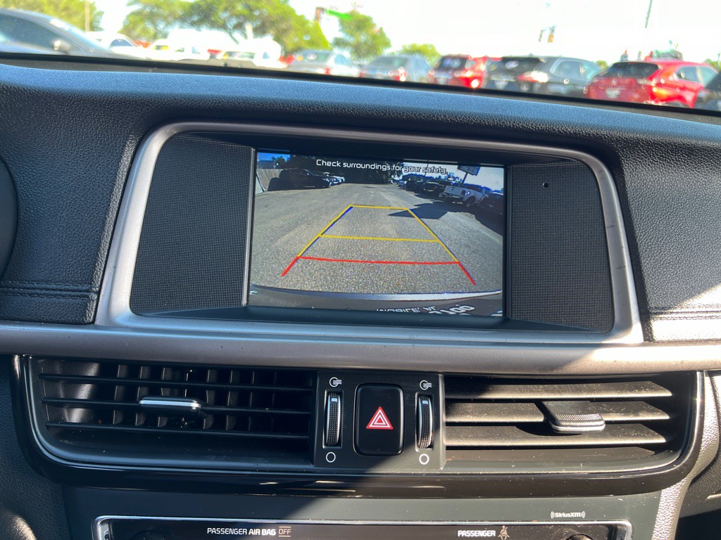 2018 Kia Optima Image 12