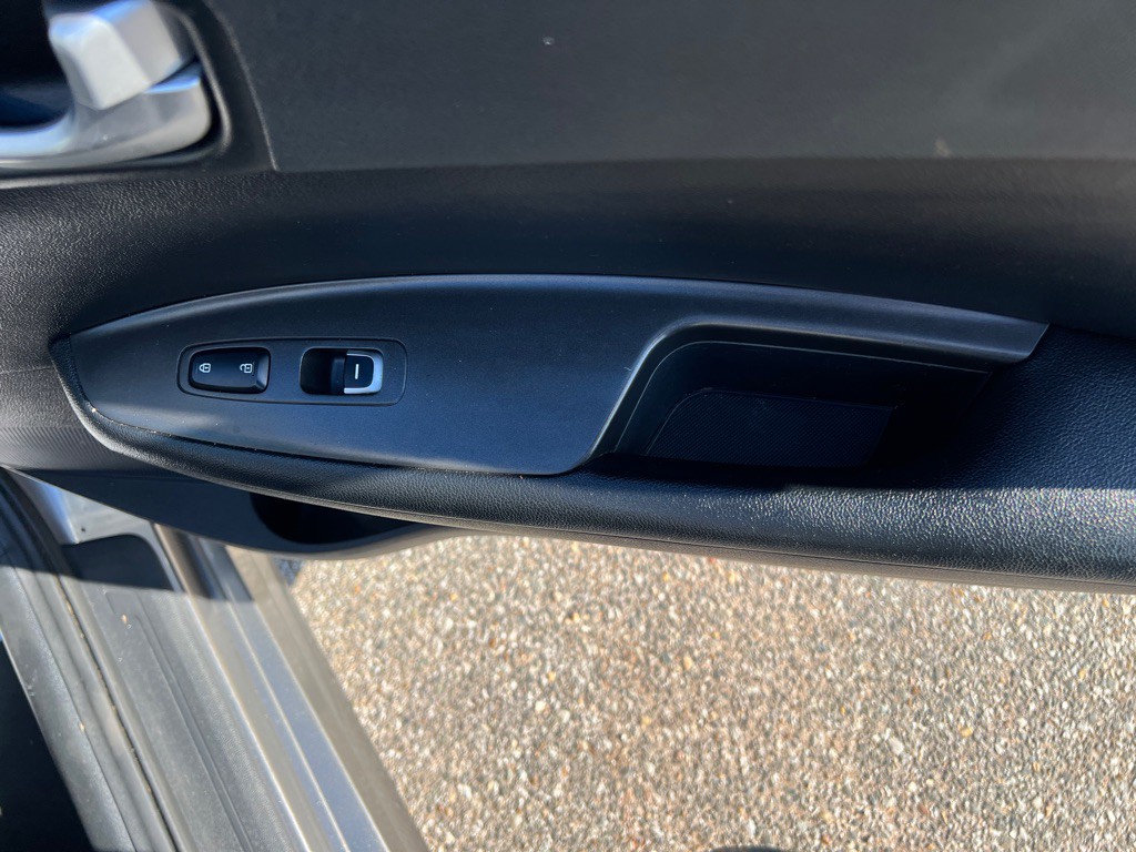 2018 Kia Optima Image 17