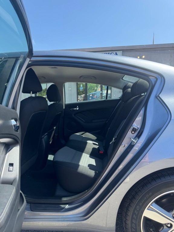 2018 Kia Forte Image 8