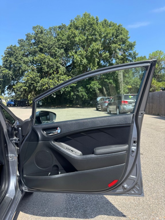 2018 Kia Forte Image 14