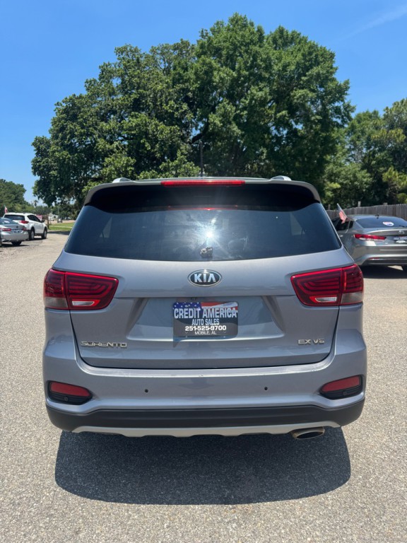 2020 Kia Sorento Image 2