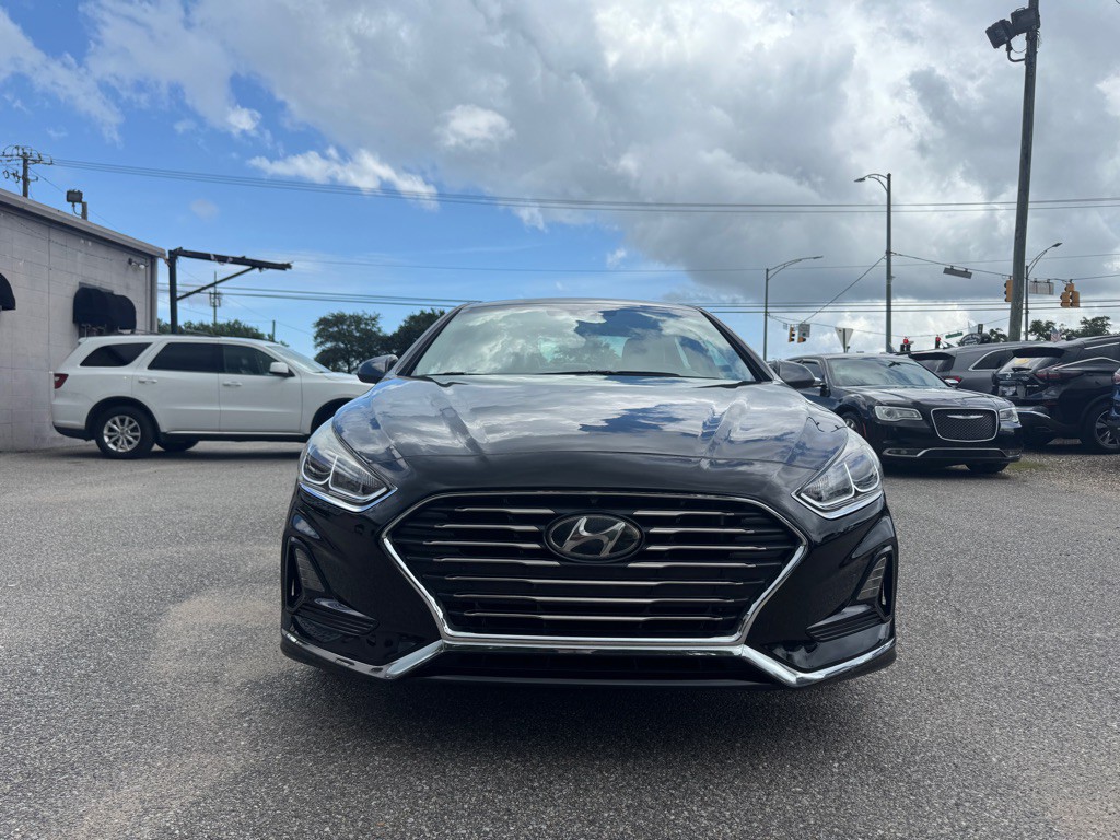 2018 Hyundai Sonata Image 2