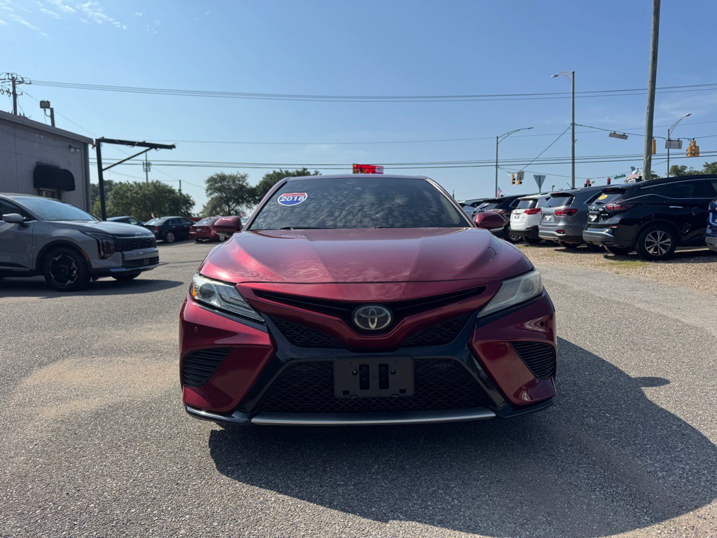 2018 Toyota Camry Image 2