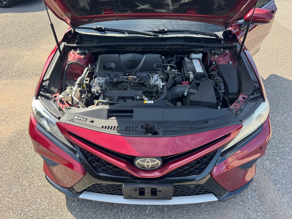 2018 Toyota Camry Image 24
