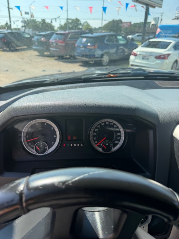 2016 RAM 1500 Image 6
