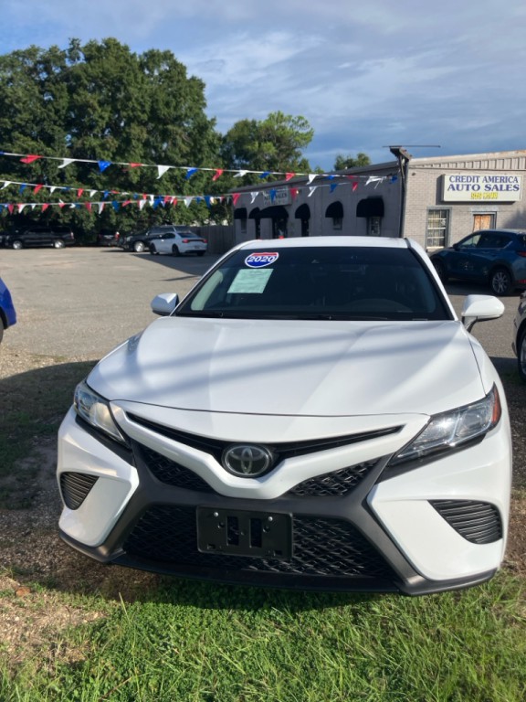 2020 Toyota Camry Image 2