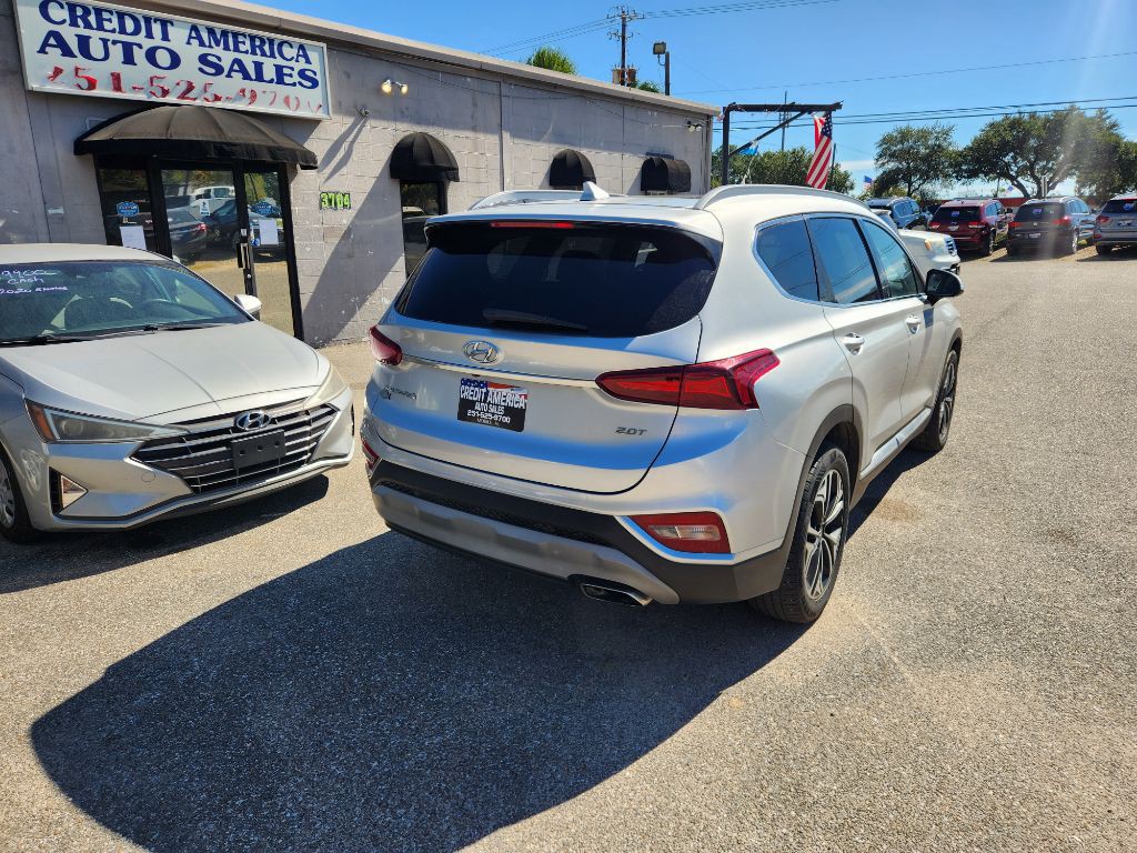 2019 Hyundai Santa Fe Image 1