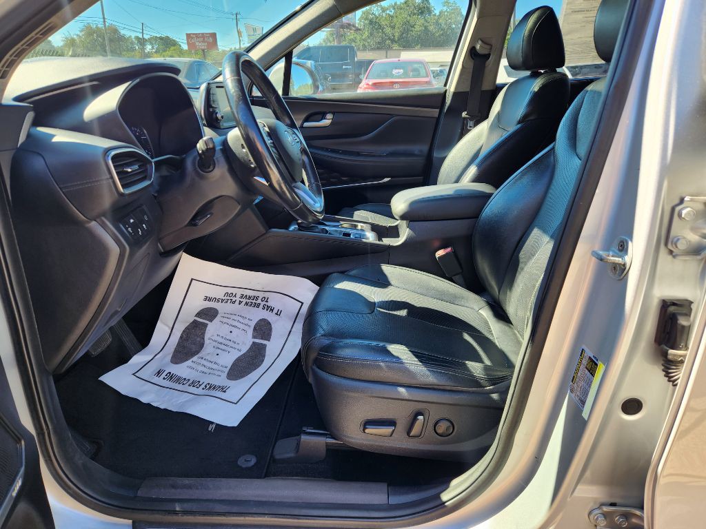2019 Hyundai Santa Fe Image 3