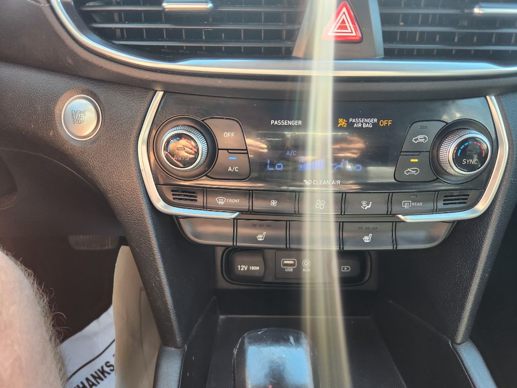 2019 Hyundai Santa Fe Image 8