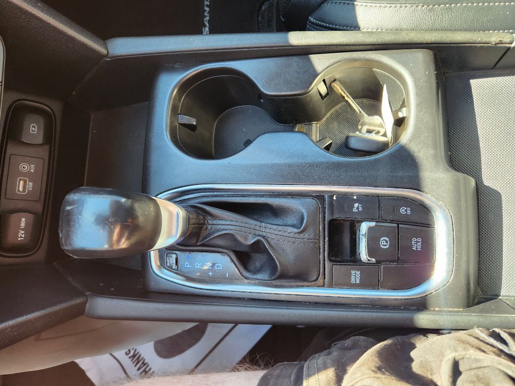2019 Hyundai Santa Fe Image 12
