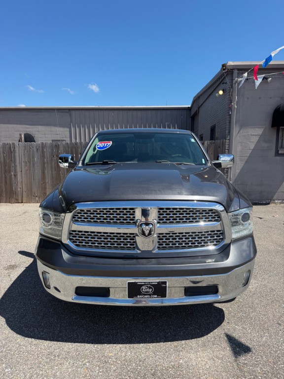 2017 RAM 1500 Image 3