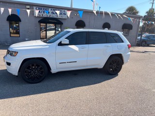 Image for 2018 Jeep Grand Cherokee Laredo ID: 7654674