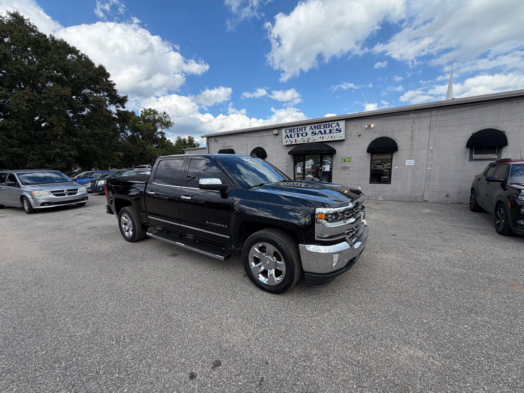 2018 Chevrolet Silverado 1500 Image 1