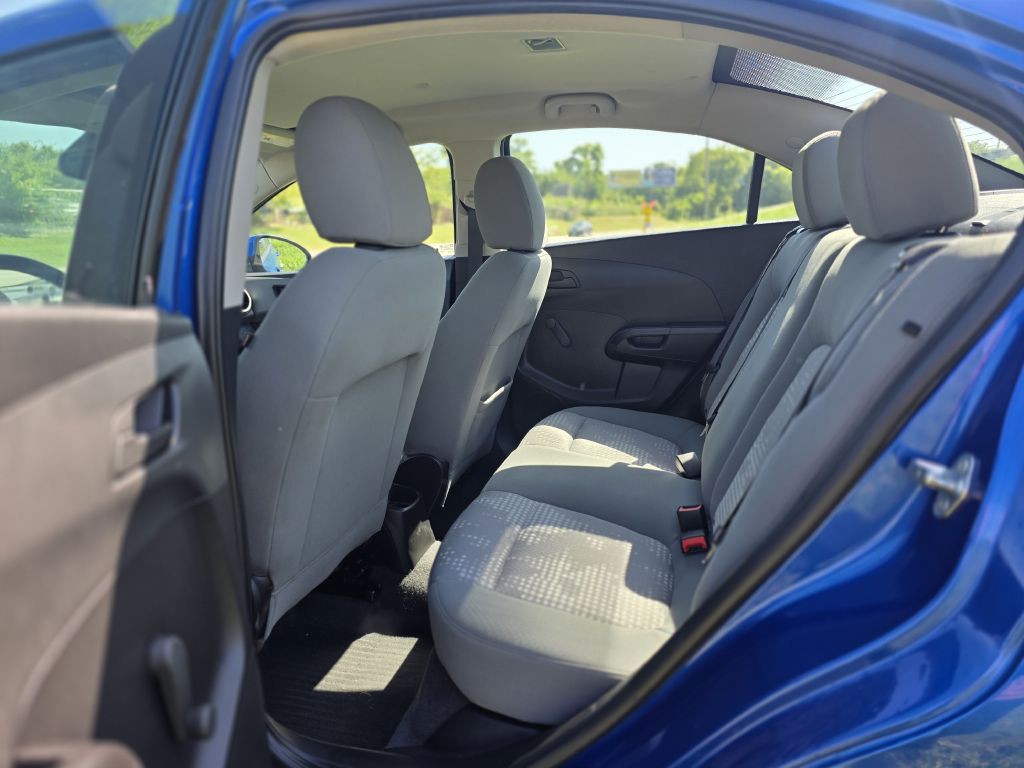 2019 Chevrolet Sonic Image 9
