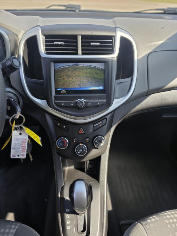2019 Chevrolet Sonic Image 12