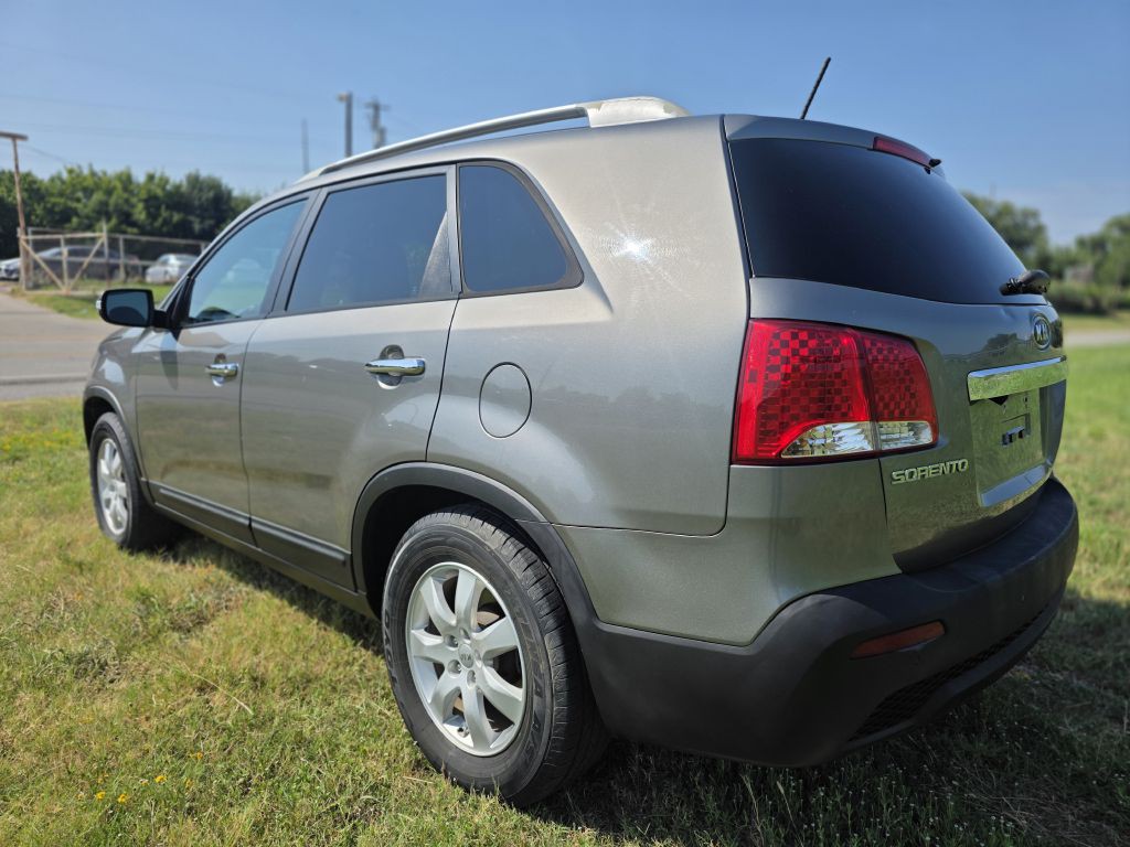 2012 Kia Sorento Image 2