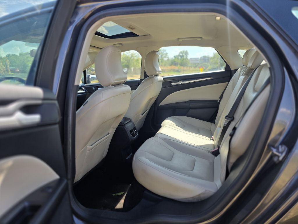 2018 Ford Fusion Image 9