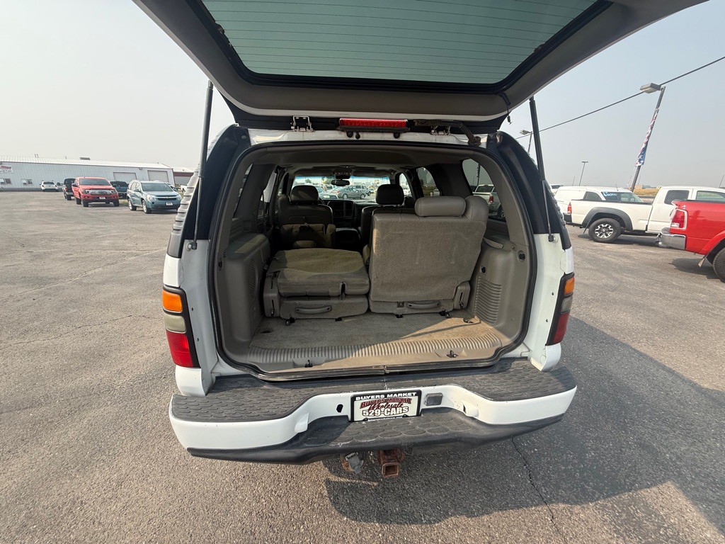 2004 GMC Yukon Image 10