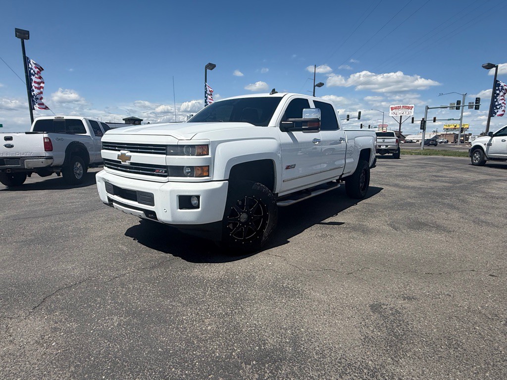 2016 Chevrolet Silverado 1500 Image 1