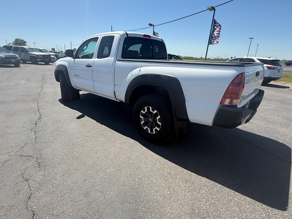 2014 Toyota Tacoma Image 4